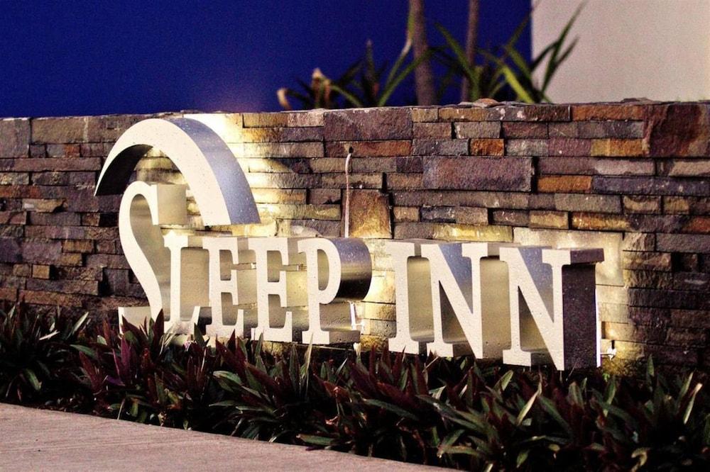 Sleep Inn Culiacan Exterior photo