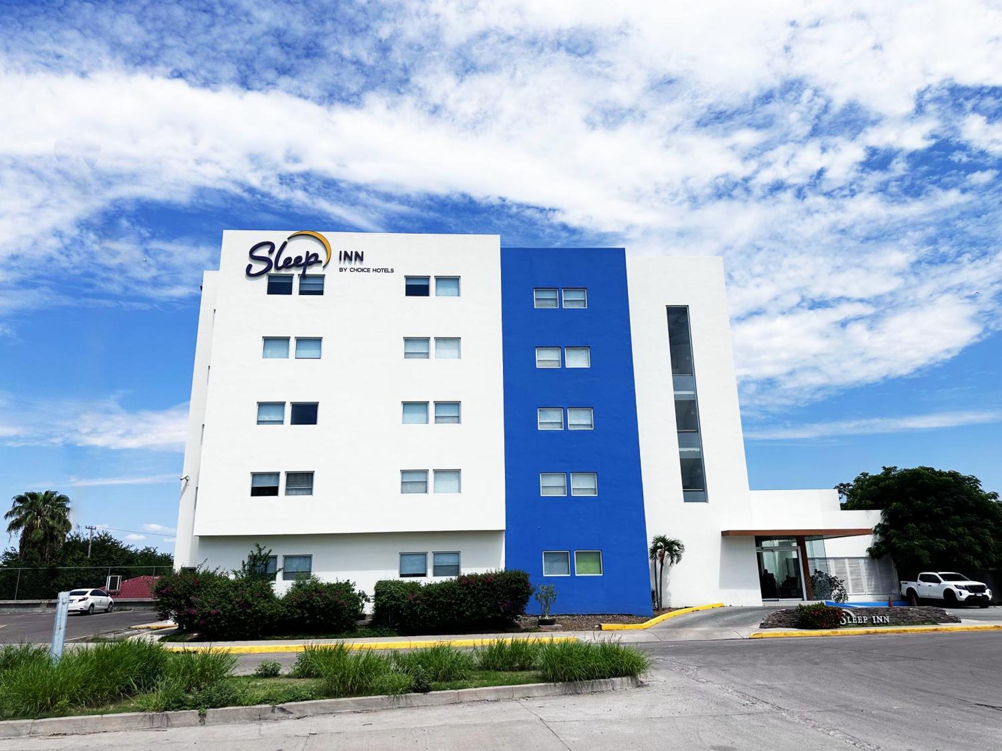 Sleep Inn Culiacan Exterior photo