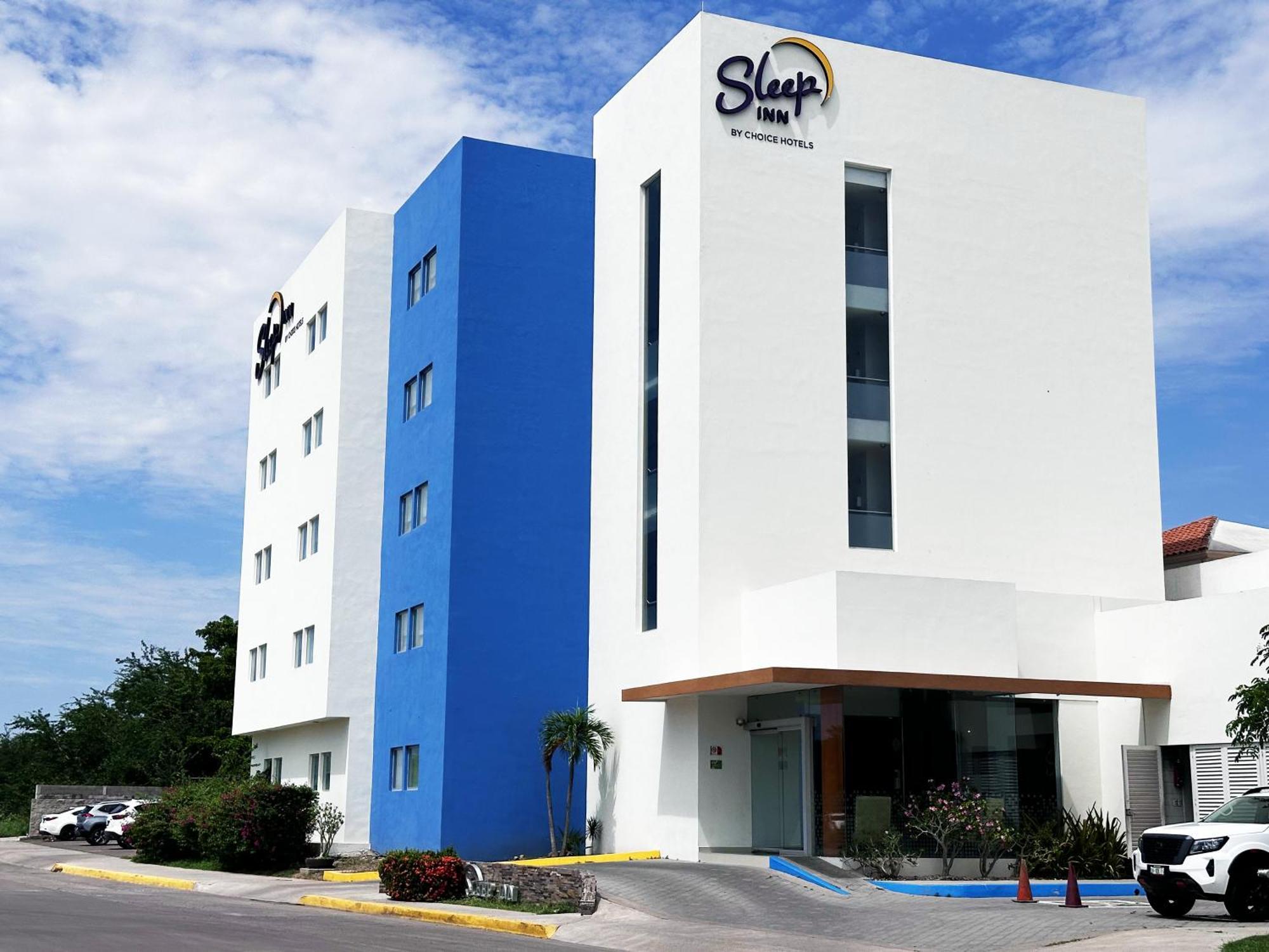 Sleep Inn Culiacan Exterior photo