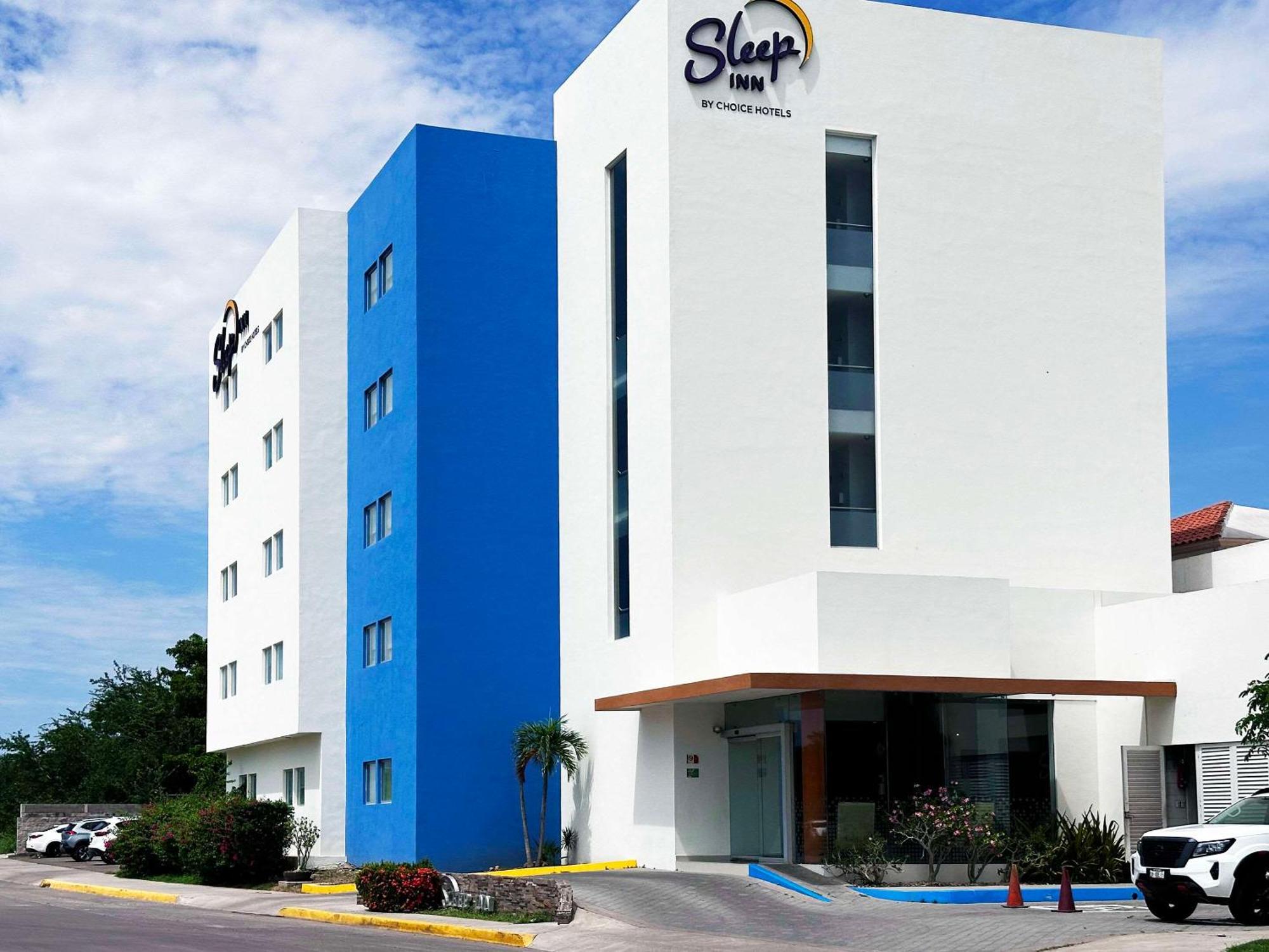 Sleep Inn Culiacan Exterior photo